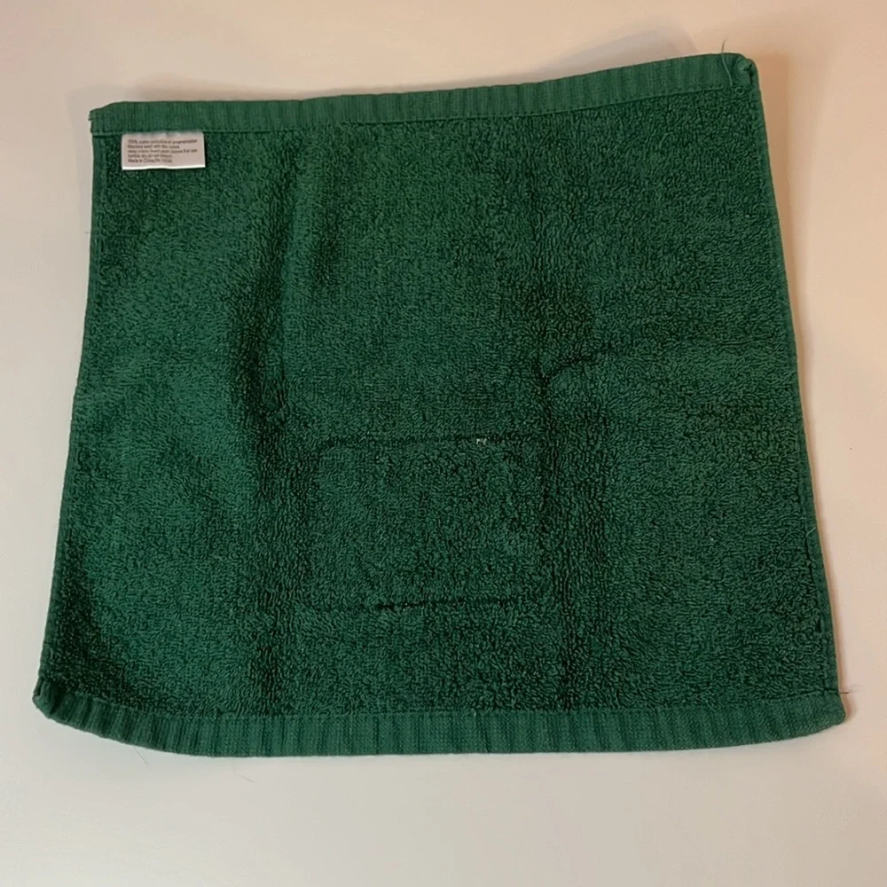 Dark Green Decorative Towel Set with Angel Adornment